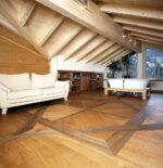 Figuren/Symbole aus Holz in Holz